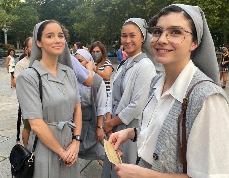 isimpforwomen's tweet photo. "what film are you here to see?"
me and the squad:
#WarriorNunSaved
#warriornun https://t.co/Z3eduU1pot