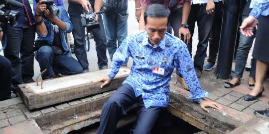 allexobed's tweet photo. @Dejavu___dee SEMUA MULAI DR SINI
sy dulu liat ini sdh mencret klo mikir masa dpn negri ini https://t.co/EDuXJPxVBR