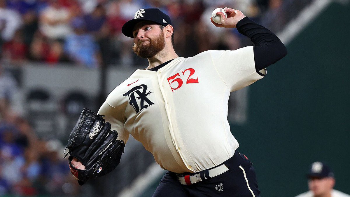 RangersInsiders's tweet photo. Jordan Montgomery tonight:

6 IP
1 ER
6 H
0 BB
9 K

Great outing and he’s in line for the win🔥 https://t.co/ORkHNntubf