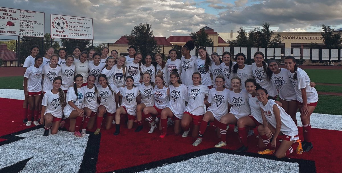 Moon Girls Soccer tweet media