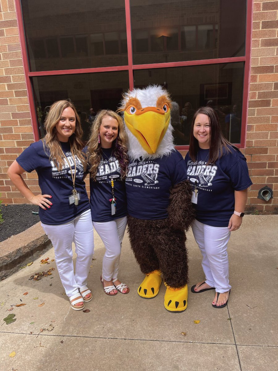 DrWilliams0319's tweet image. The South Quadrant also had a Pep Rally at SHS this afternoon. It was full of positive energy and exactly what we all needed. The band and cheerleaders did a great job. PSE tied with ECC for most energy! 🎉 We all had a lot of fun! #fzsd #FZEquiptoExcel