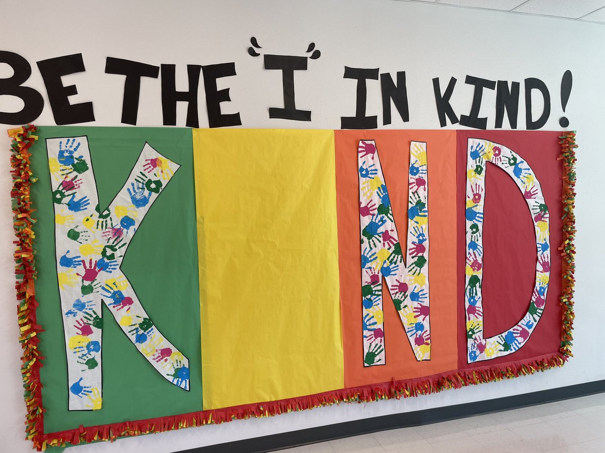 Celebrating Kindness Week with our amazing at risk aides. Purple for Positivity! 💜<a href="/SocorroISD/">Socorro ISD</a> @ssaucedo_HDHES <a href="/counselor_HDHES/">Carmen Bebon</a> @EAEstrada_HDHES