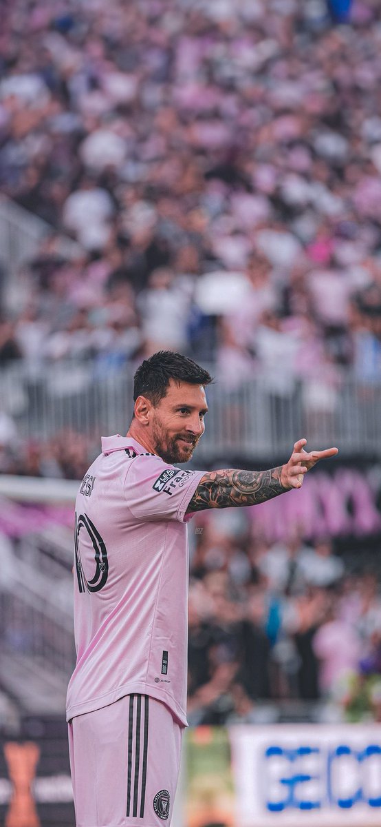Inter Miami before Messi:

👕 10 games
🚨 1 win

Inter Miami after Messi:

👕 6 games
✅ 6 wins
✅ Leagues Cup final
✅ Qualified for the CONCACAF Champions League

Leo Messi for Inter Miami:

⭐️ 5 MOTMs
⚽ 9 goals
🎯 1 assist

Leo Messi is unbelievable 🐐🇦🇷