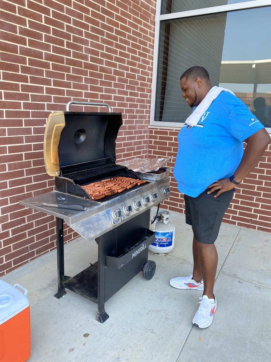 Phillip Reed tweet media