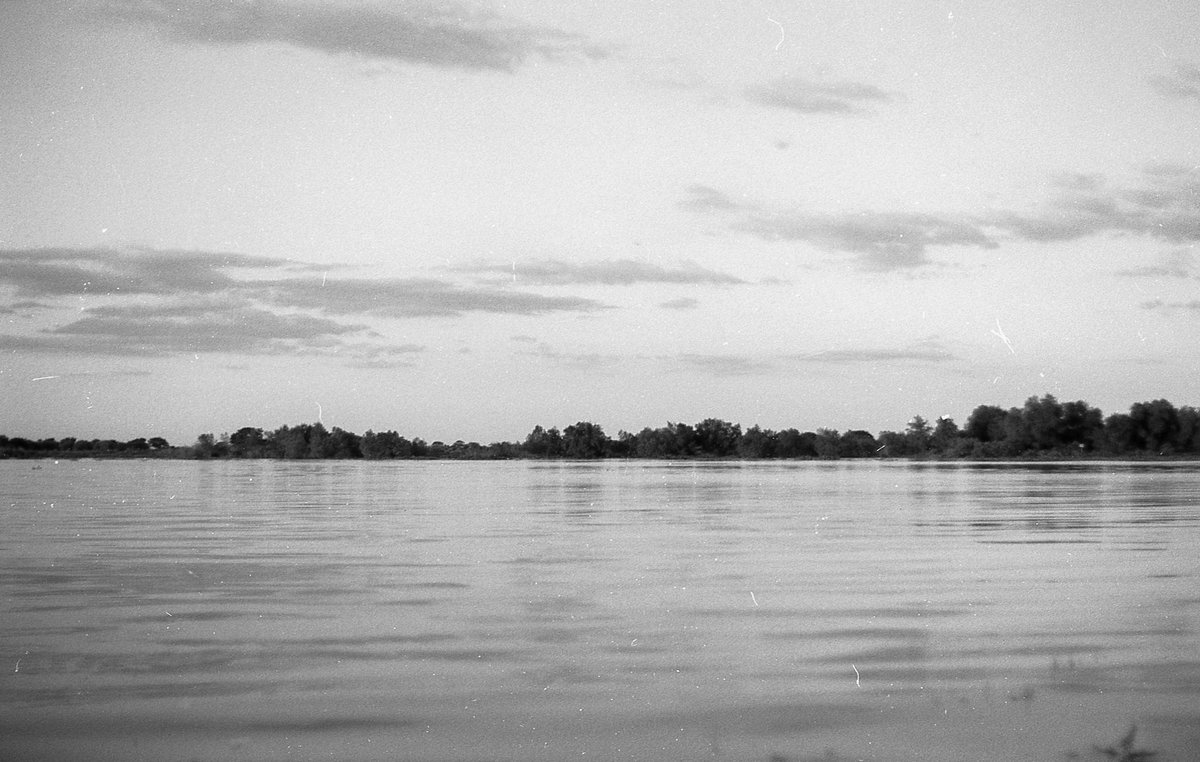 jcrmna_'s tweet photo. nuestro Paraná en 35mm https://t.co/rBxEuQPAgC