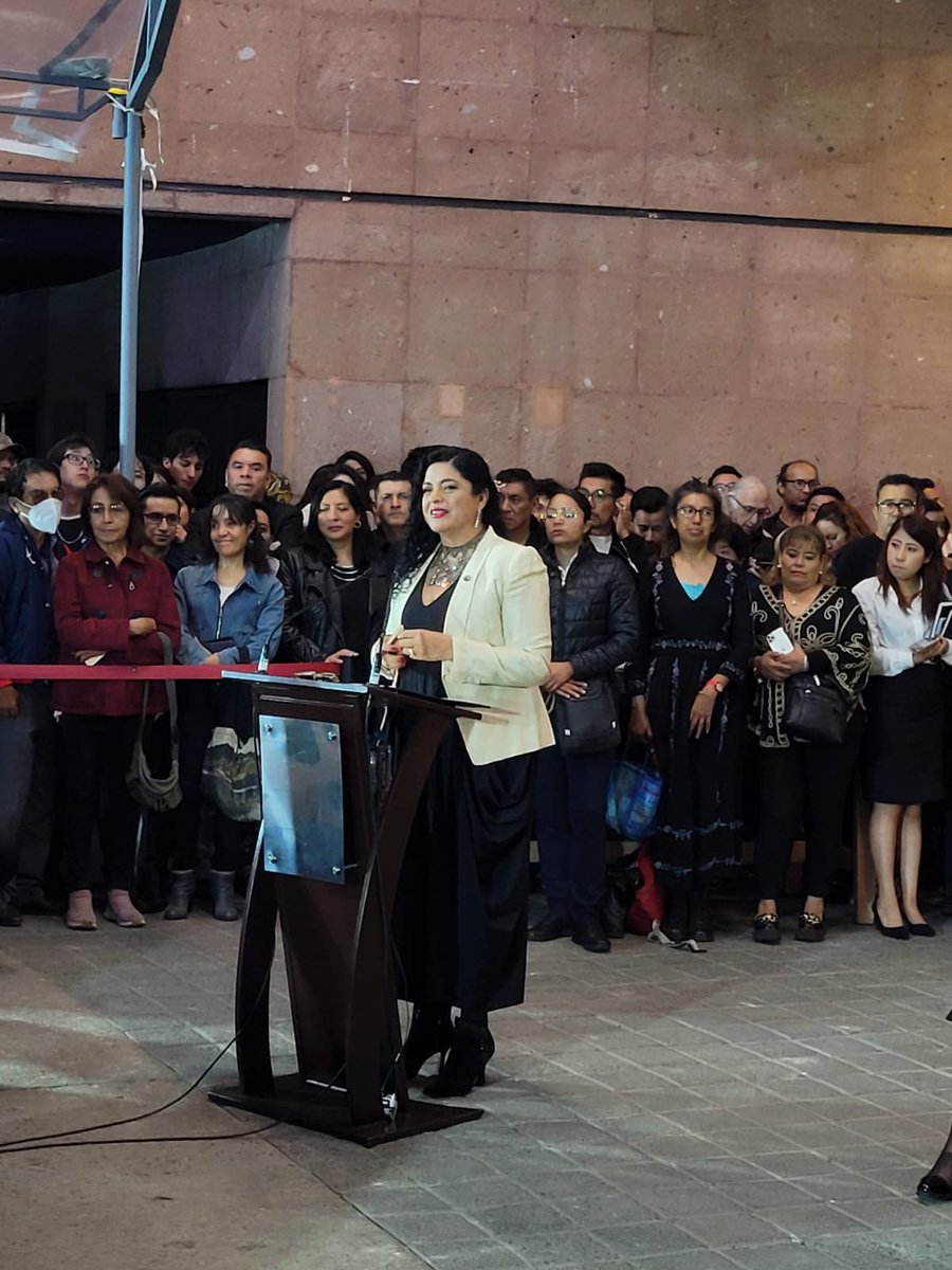 Oficialmente la CINETECA NACIONAL DE LAS ARTES abre sus puertas celebrando el cine mexicano a través de un merecido homenaje a la actriz María Rojo. 
#ElCineNosUne #AquíenelCenart