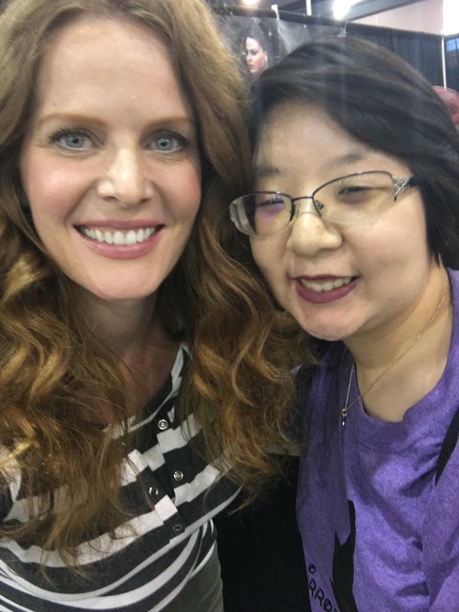 <a href="/bexmader/">Rebecca Mader</a> Happy #BexAppreciationDay23 😄love ya!💚