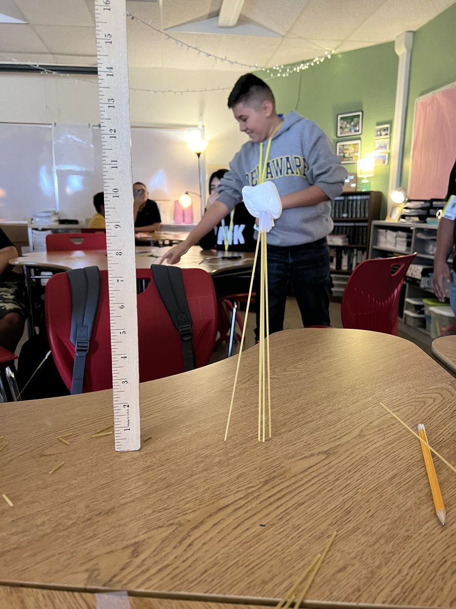 themsnorris's tweet photo. The Marshmallow Challenge! Who will be victorious? @CrockettColts @senovio_ortiz @AlishaHolguin @AvidColts #impact #coltsimpact #challengeisgood https://t.co/1S00uKsLhj
