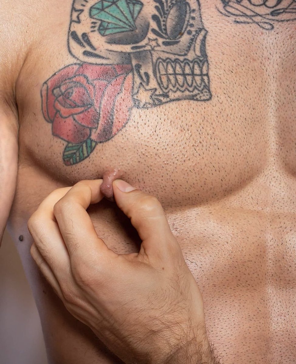 MuscleNips's tweet photo. Yum 🍆💦🍑.

#BreedingBitch #NipsAhoy

#breedingstock #breedable #breedinggay #breedingraw #breedingcum #bitchtits #muscletits #musclepecs #nipslut #nipplay #muscle #gay #pecworship #nips #musclegays #musclecum #chestday #breederbros #muscleworship #muscled #nipples #musclestuds https://t.co/znskXwWn4f