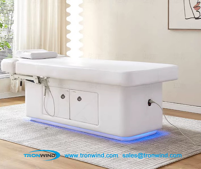 TronwindChairs's tweet image. Our beauty massage table has had a facelift! 😍😍😍
⁠Available in many different colors, the redesigned spa bed is the perfect addition to any spa or salon. ⁠✨✨
DM us today for more information.📧
#spabed #massagetable #beautybed #spabeauty #esthetician #modernsalon
