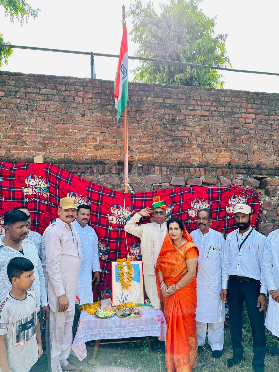 HRAdminInst's tweet photo. Glorious moments of Independence Day Celebration by various teams of Human rights administrative institution.!!  @RamSukhSoni1 @ASHISHA44179092 @soumitratiwari7 @Hraimathura @HraiNewDelhi @gpa_patna https://t.co/g3uRtzuk9V