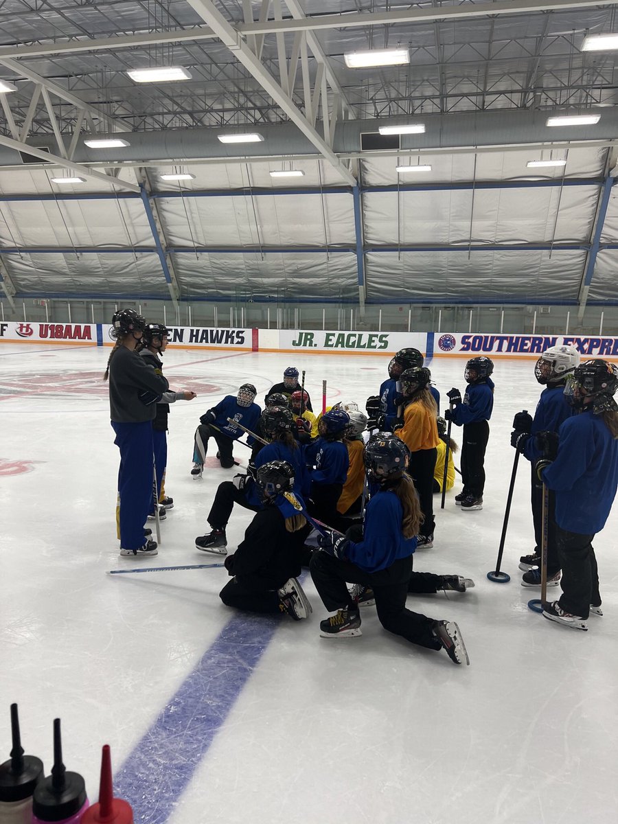 ulethringette's tweet photo. Summer camp is finally here! Looks like a great couple of days so far with on ice drills and dryland. Getting ready for ringette season! @UofLPronghorns @DoanJon @lraringette @LethbridgeSport @Leth_Herald @ringettealberta @ringettecanada #ringette https://t.co/RhPVcjttZW