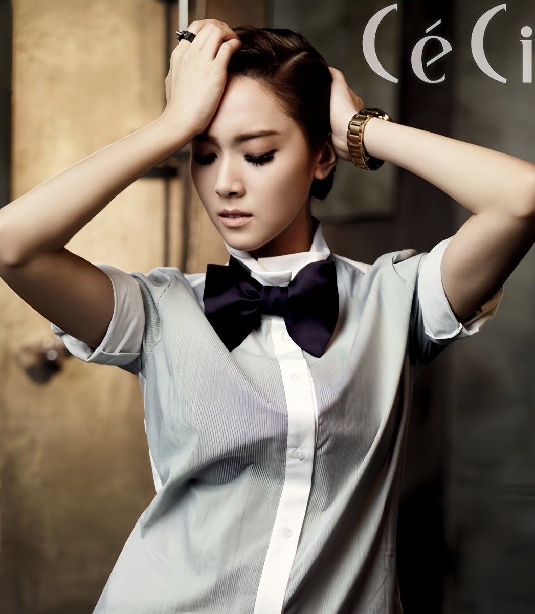GoldenSparkleHD's tweet photo. #TB Jessica Jung for Ceci Magazine | OCT 2011 (3/5)
#JessicaJung #CeciMagazine https://t.co/ICsk9ltf5B