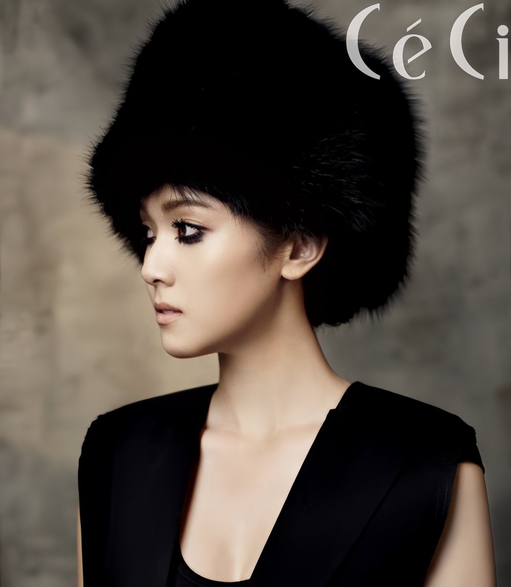 GoldenSparkleHD's tweet photo. #TB Jessica Jung for Ceci Magazine | OCT 2011 (5/5)
#JessicaJung #CeciMagazine https://t.co/O2lGk1zlgS