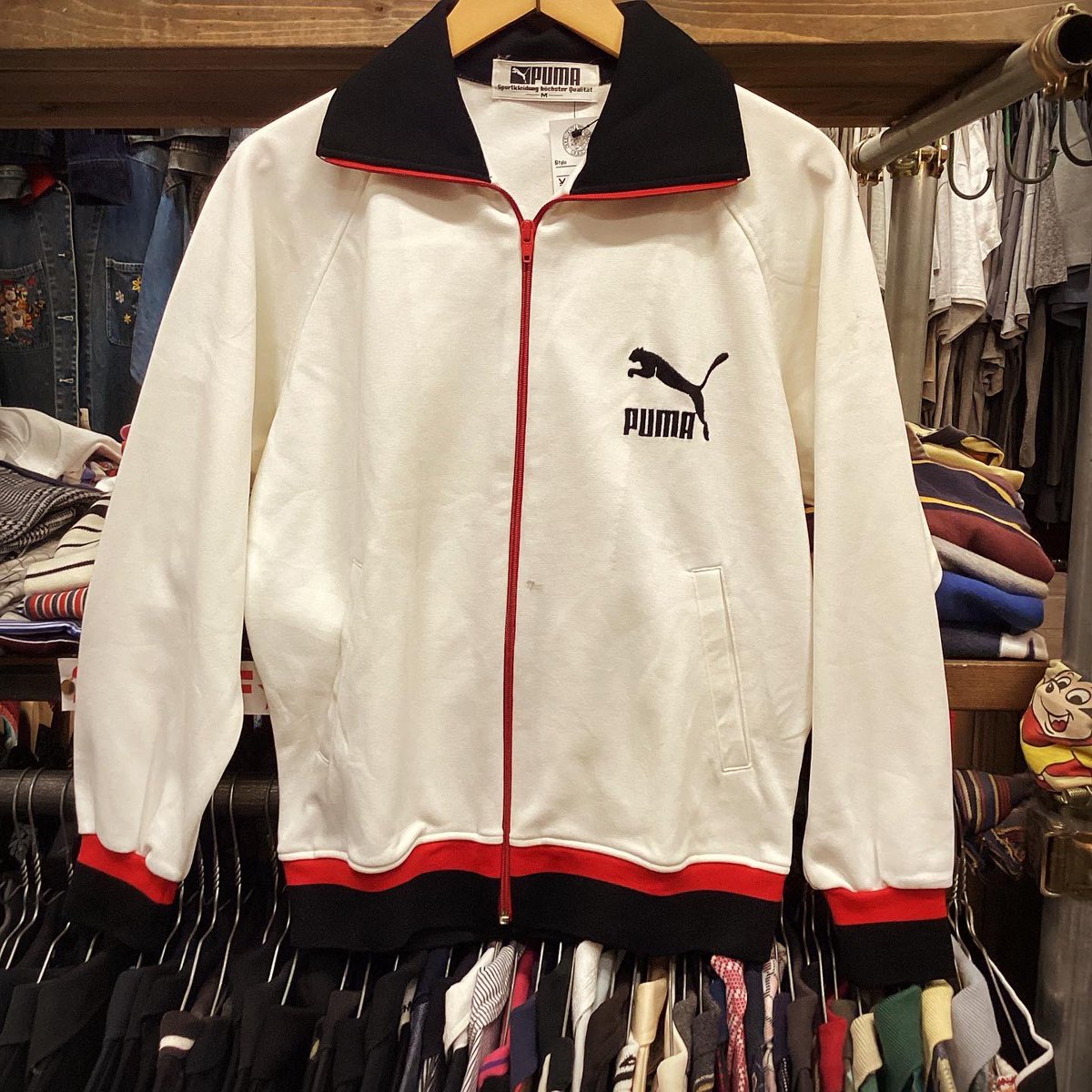 ucsbeamstaff's tweet image. #puma #trackjacket #トラックジャケット #used

本日も古着屋BEAMオープンです🚀
✨全品20%OFF SAEL開催中✨
.
#古着#山梨古着屋#甲府古着屋#古着屋beam