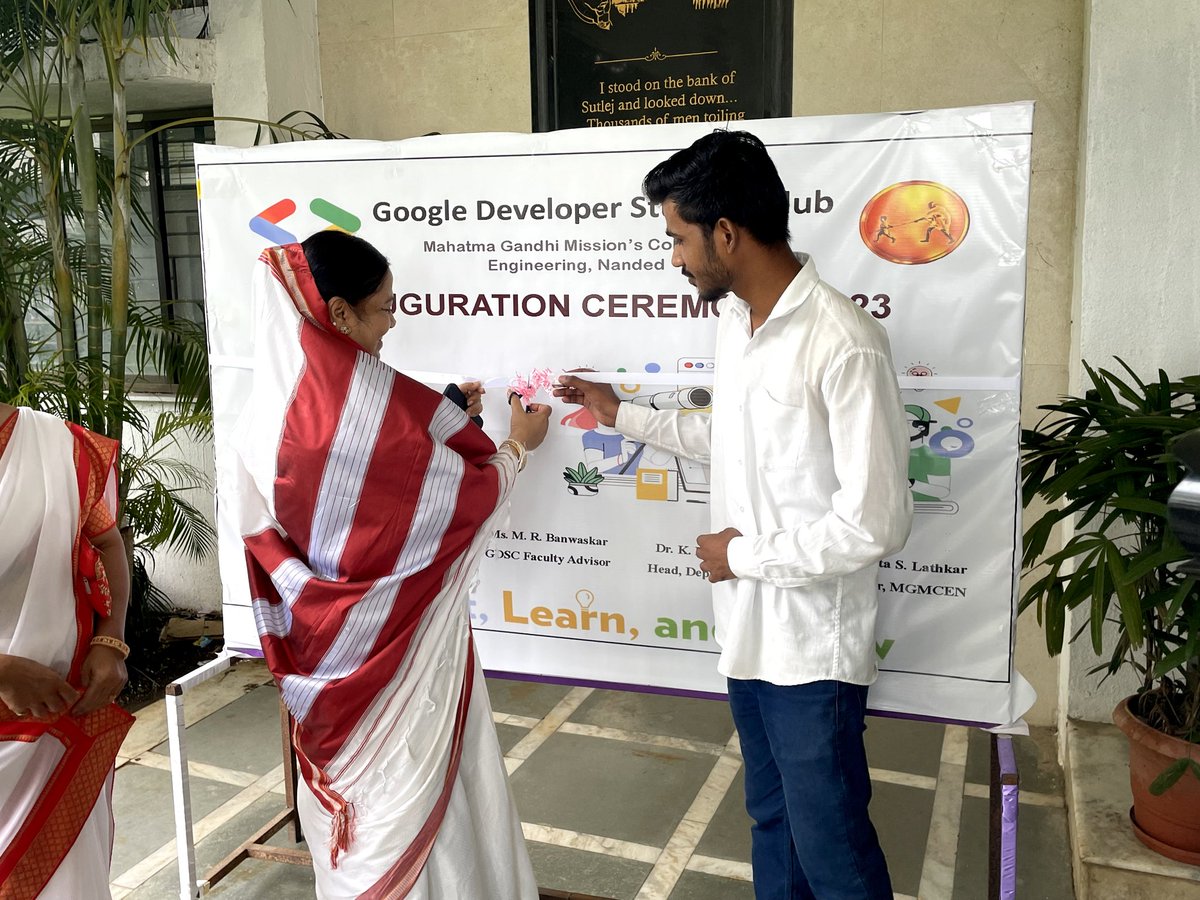 Nagesh_Kharat_'s tweet image. #GDSC Inauguration Ceremony at MGM's College of Engineering, Nanded. This is the first time that we have a #GoogleDeveloperStudentClub at our campus and I can't wait to start it.