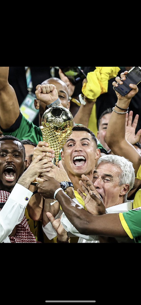 bader330's tweet photo. صورة جعلتهم يصابون بالجنون ‼️

لكن وعد النصر سيكمل صفقتين هامة جدا مدافع ولاعب وسط 

وصدقوني ستكرر هالاحتفالات كثيرا اوعدكم ستصابون بما هو اعظم قريبا 🤌🤌
⏳⏳⏳⏳⏳⏳⏳⏳⏳
#بفد #تدل_دربها 
#لجنة_الاستقطاب_اين_صفقات_النصر https://t.co/iyDAVyn4lh