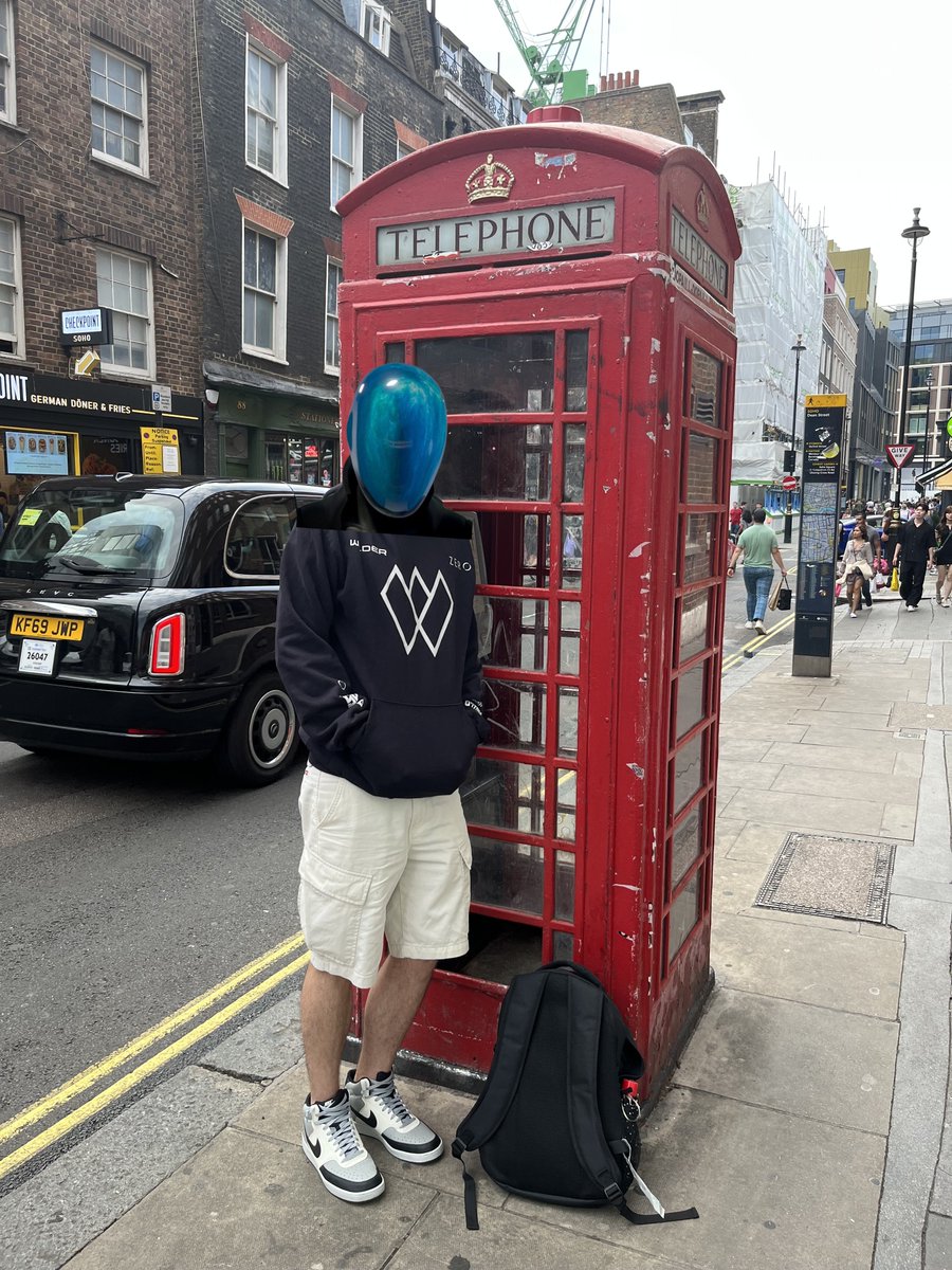 Will there be phone booths in <a href="/WilderWorld/">Wilder World</a>?
<a href="/real_n3o/">n3o</a>