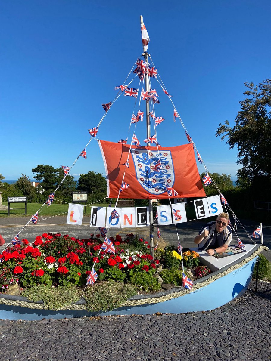 COME ON THE <a href="/Lionesses/">Lionesses</a> LET’S DO THIS #FIFAWomensWorldCup