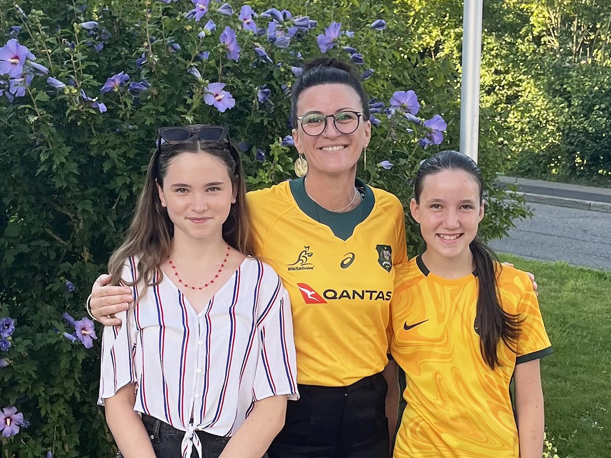 ICS Inter-Community School Zurich (@ics_school) on Twitter photo What a great day for the women of this world. Regardless of the outcome, we must celebrate the progress made. The future is bright, so bright, and our young women have much to smile about. From our corner of Switzerland!
<a href="/FIFAWWC/">FIFA Women's World Cup</a> #FIFAWWC What a great day for the women of this world. Regardless of the outcome, we must celebrate the progress made. The future is bright, so bright, and our young women have much to smile about. From our corner of Switzerland!
<a href="/FIFAWWC/">FIFA Women's World Cup</a> #FIFAWWC