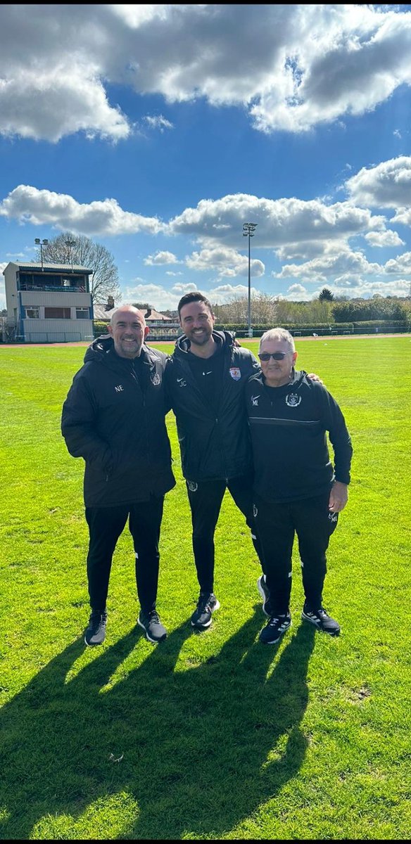 Neil Ebbrell Goalkeeper Coaching. tweet media