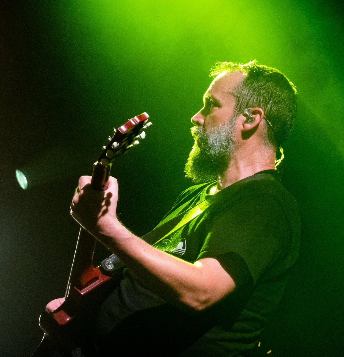 HamsterValhalla's tweet photo. August 15, 2023 - @clutchofficial rocking @VenturaTheater #clutch https://t.co/X5u3qmiXBV