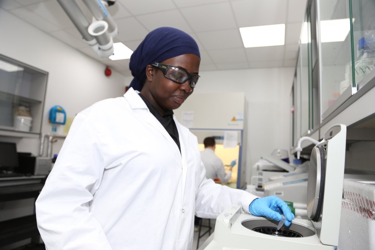 Biological and Chemical Sciences Student Ayah Ismeal is spending her summer investigating the medical condition endometriosis <a href="/UL/">University Of Limerick</a> , a gynaecological disorder that affects 10-15% of women of reproductive age

Read about her UPSTaRT experience: bit.ly/45byOUv

#StudyAtUL