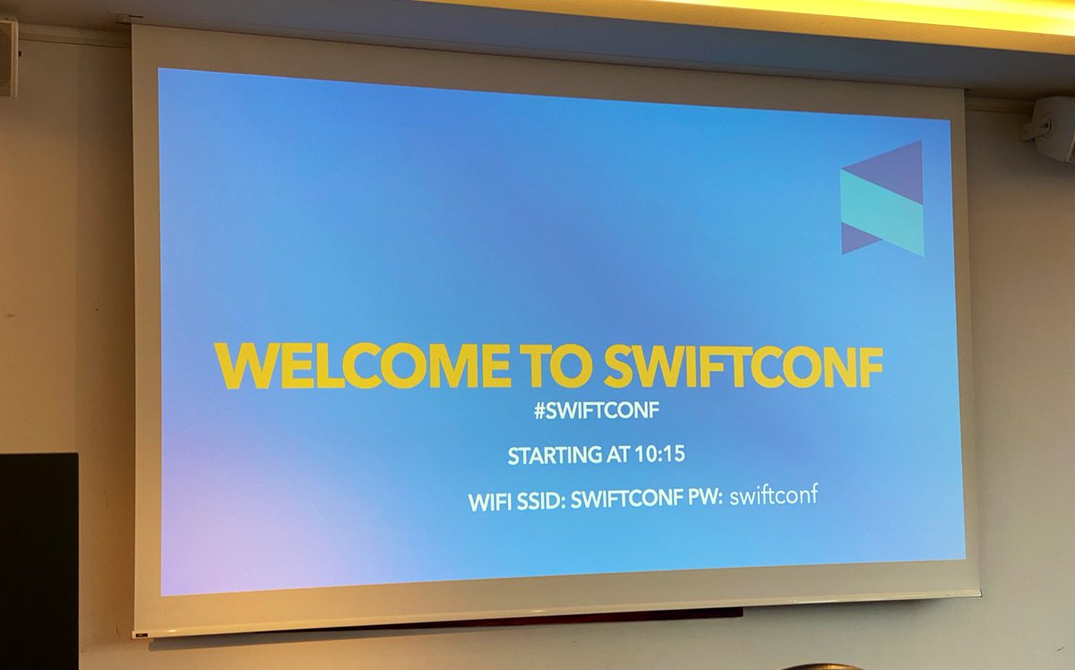 pd959's tweet image. #SwiftConf should start any minute now…