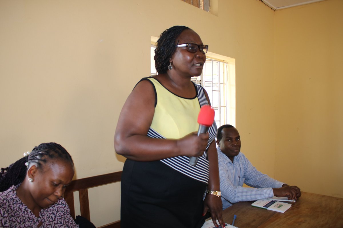 nawadorg's tweet photo. Happening now: Training women smallholder farmers in Mbarara in financial literacy to invest in post-harvest handling, storages and processing technologies for greater agricultural productivity.  Much appreciation goes to @USAIDUganda, @ewmiorg, @CentenaryBank https://t.co/kgA0PUw8YU