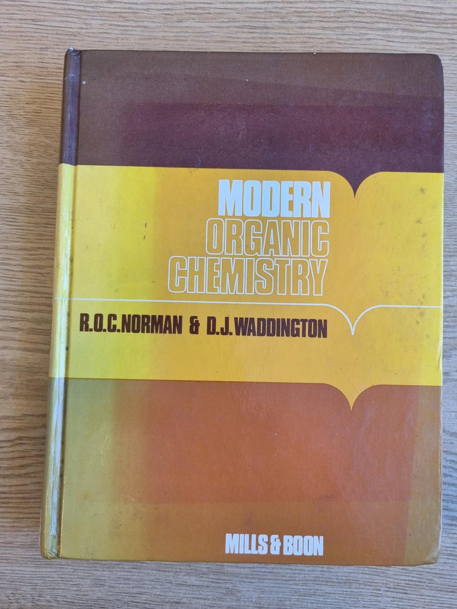 HaddletonGroup's tweet image. Depolymerisation/Repolymerisation of PMMA from my high school text book (1972ed) and UGTutor ROC Norman (Call me Dick, @UniOfYork founding Professor) throw in TGA, GPC, 80MHz benchtop NMR/DOSY, FTIR, GCMS and a new MSc level practical - Modern after all these years @warwickchem