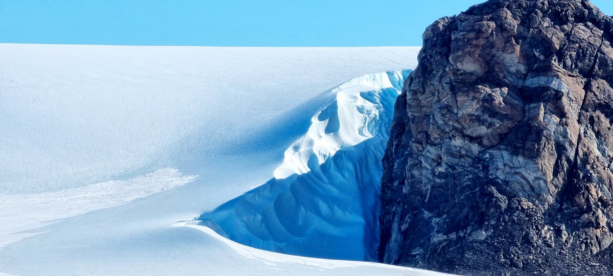 Antarctica is classified as a Desert. Snow instead of sand, with vast beauty and splendor, just like the Sahara. 🗻 
#AntarcticaFacts
#PolarDiscovery
#FrozenTrivia
#LearningJourney
#FunFactsFriday
#AntarcticWonders
#ExploreTheUnknown
#PolarFascination
#LearnWithUs
#IcebergFacts