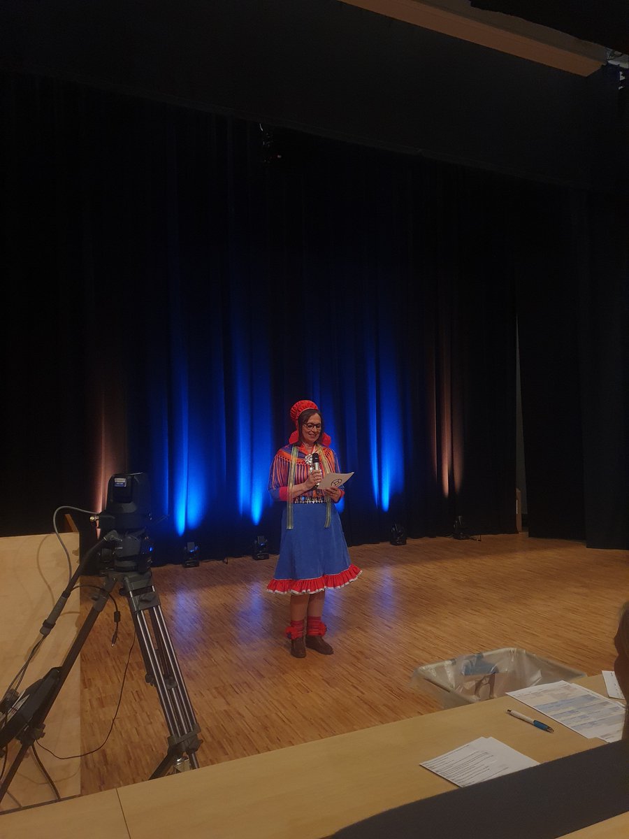nominasjon's tweet photo. Eit nytt akademisk år byrjar på Sámi allaskuvla! https://t.co/ReW26w9Cpw