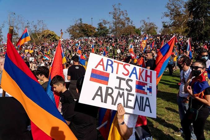 EveStobbe's tweet photo. Ask ‘Imagine Dragons’ To Cancel Their Concert In Genocidal Dictatorship #Azerbaijan  https://t.co/lgJZnypAcE via @Change https://t.co/lhpdWinvn4