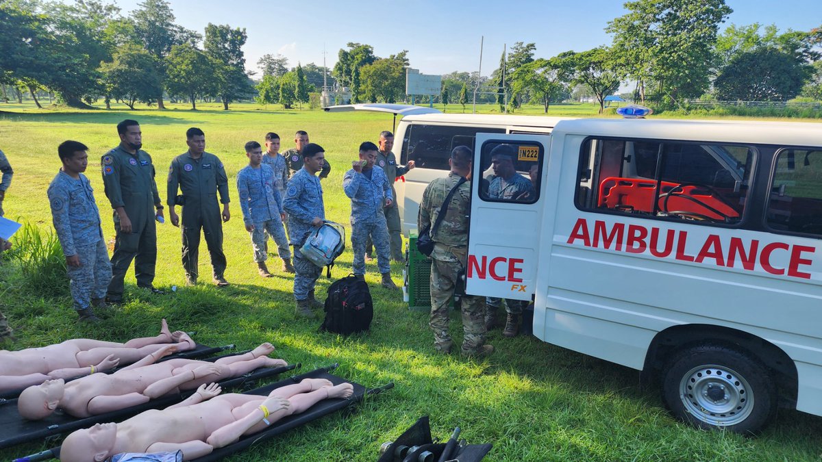 PhilAirForce's tweet photo. IN PHOTOS | PAR-23: PAF-USAF CONCLUDE SMEE ON AUSTERE MEDICAL, SIMULATE MASS CASUALTY SCENARIO
Read more:
https://t.co/e7OKkoCZHC
#AcceleratewithExcellence
#GuardiansofourPreciousSkies
#PAFyoucanTRUST
#AFPyoucanTRUST
#austeremedicalcare
#PAR23 https://t.co/ft7OfTXzv6