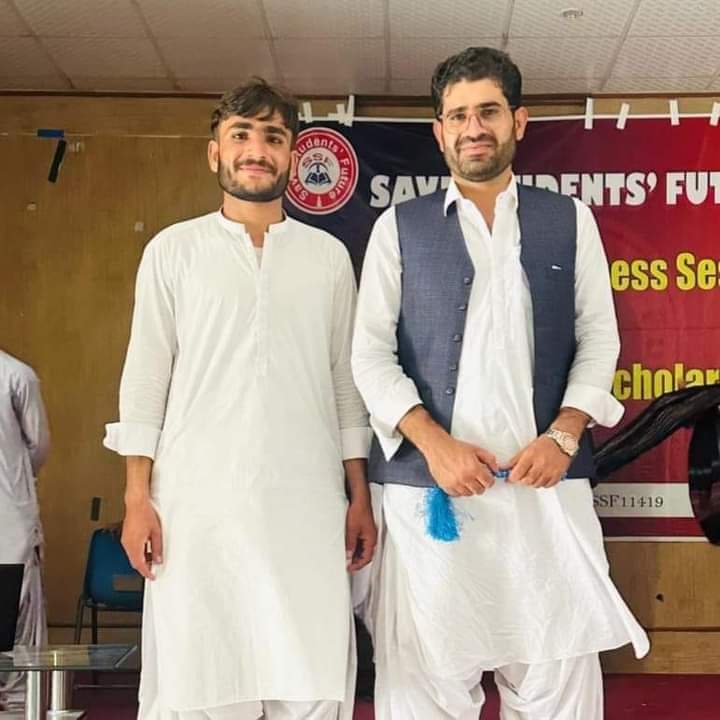 اچھی خبر

سماجی کارکن فضل یعقوب اور شمس بلوچ بازیاب ہوگئے۔
#EndEnforcedDisappearances