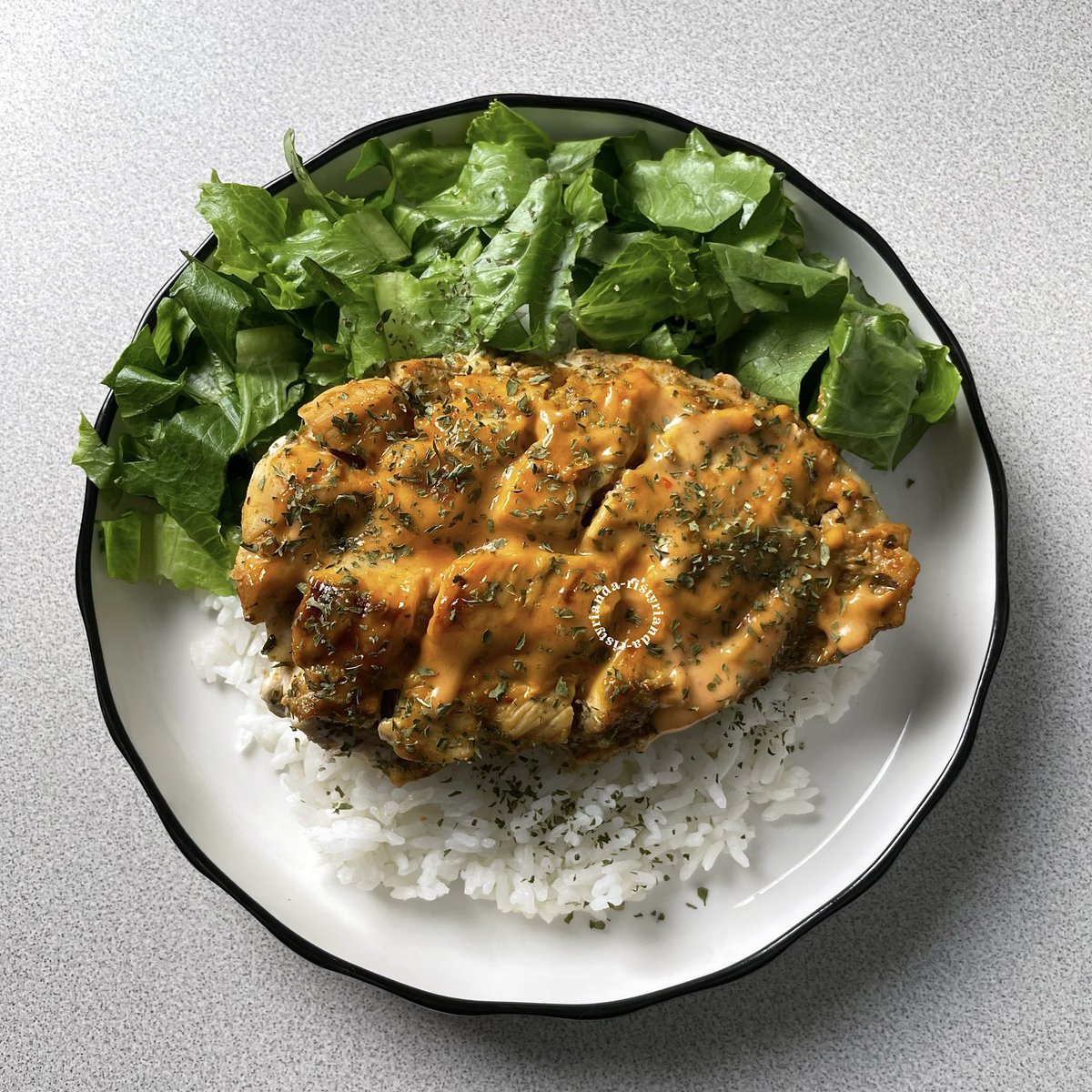 insecuristy's tweet photo. RESEP BANG BANG CHICKEN #ristyrecipy #makanmakin ✨🍃

enak, sehat, super sat set cuma 15 menit doang udah sama preparation time. cocok buat yg sedang diet, suka clean eat, dan buat yg suka masak sat set. like/rt/bookmark dulu biar ga lupa ya!

step n resep di next tweet~ https://t.co/dhRhEM9Jdj