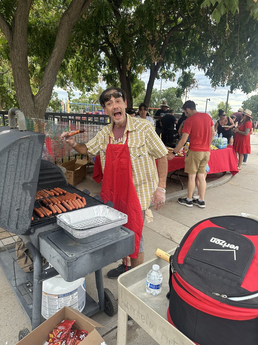 Longfellow Elementary Albuquerque tweet media