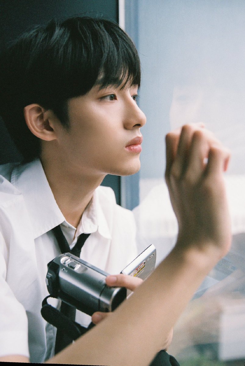 단 tweet media
