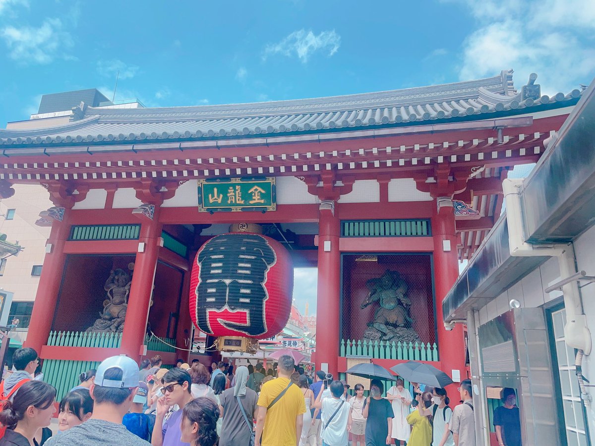 makomaki84's tweet photo. 東京から広島の新幹線運休で浅草なう
今日も帰れんかったらどーしよ❤️笑 https://t.co/TDV7vyUycm