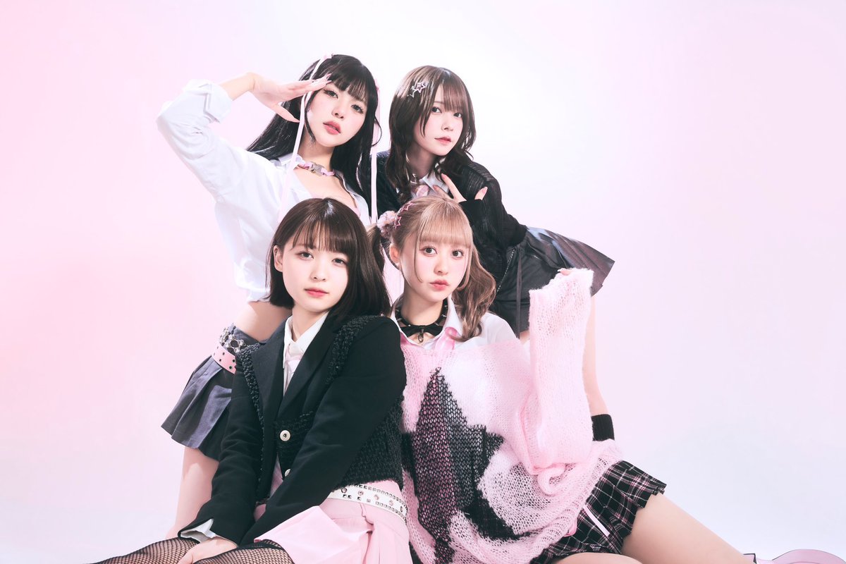 Snacc_Npro's tweet photo. 【タイムテーブル解禁】
8月19日(土) 新宿LOFTにて「ソノウチ」
にSnacc出演！

出演：18:50〜19:15
特典会：20:35〜21:35

チケットはこちらから→
https://t.co/CcRv4vheuS
是非お越しください☺︎♪ https://t.co/tYyvwRg9FV