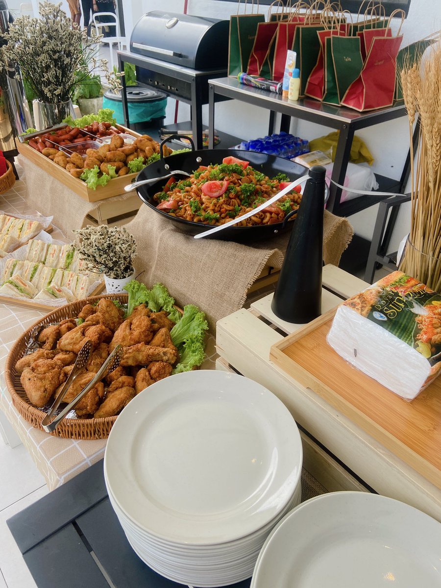 nnatasha_87's tweet photo. Last weekend catering untuk birthday celebration at Sendayan. Thank you Sarah 🫰🏻 https://t.co/zqUXLKhopC