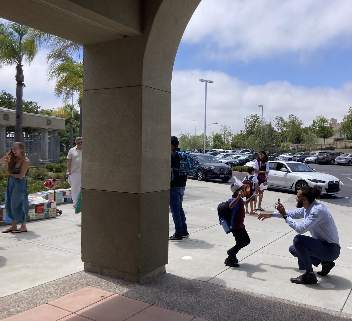 Wonderful first day of Kindergarten 
#sycridge #DMUSD #firstdayofschool2023