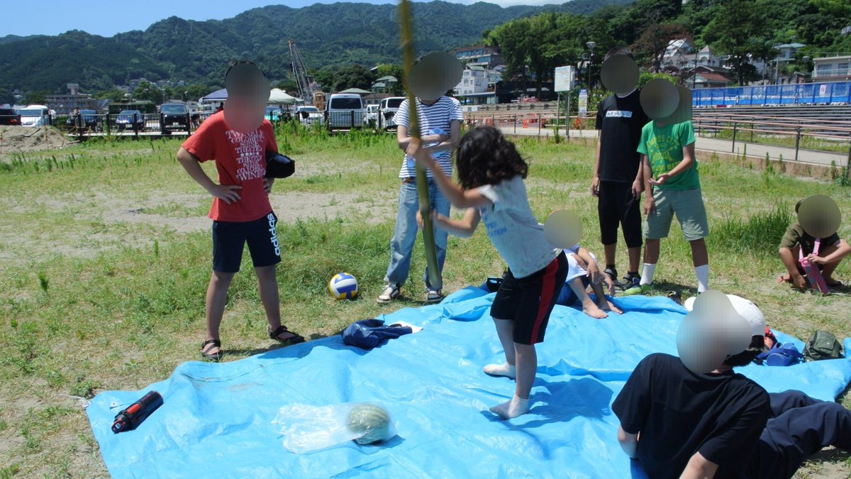 7月団会すいか1泊キャンプ🍉
すいかとしては4年ぶりに開催しました。
伊豆多賀に行き、2日とも海に入りました⸜( *´꒳`*)⸝
さてと今週は遂にもくもく村キャンプです🏕
去年やりましたが今年は遂に【津原】です。
楽しみ😊
#海 #1泊キャンプ #キャンプ