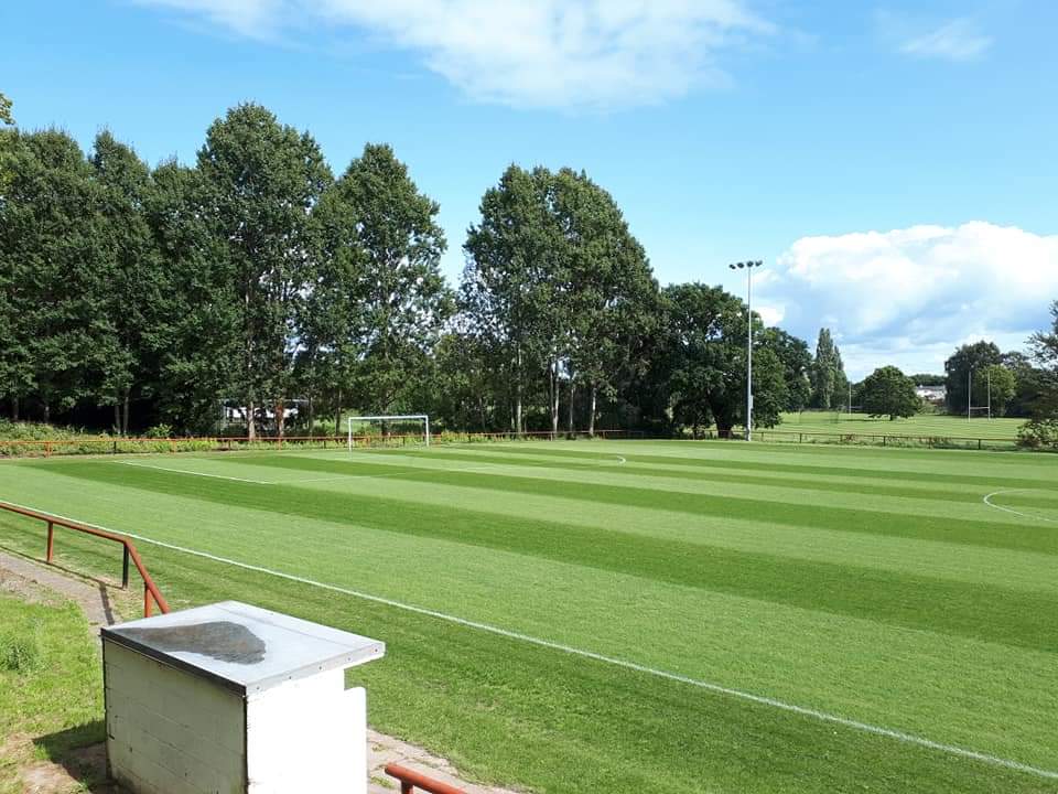 Hintonfootball's tweet image. Looking for a team to play our Hfd Div 1 team Sat 19th, we can host or travel
#Glos #MidWales #Swales #Worcs #Shrop

@NorthGlosLeague @HerefordshireFA @GlosFA @WorcsFA @FRIENDLYGAMEUK