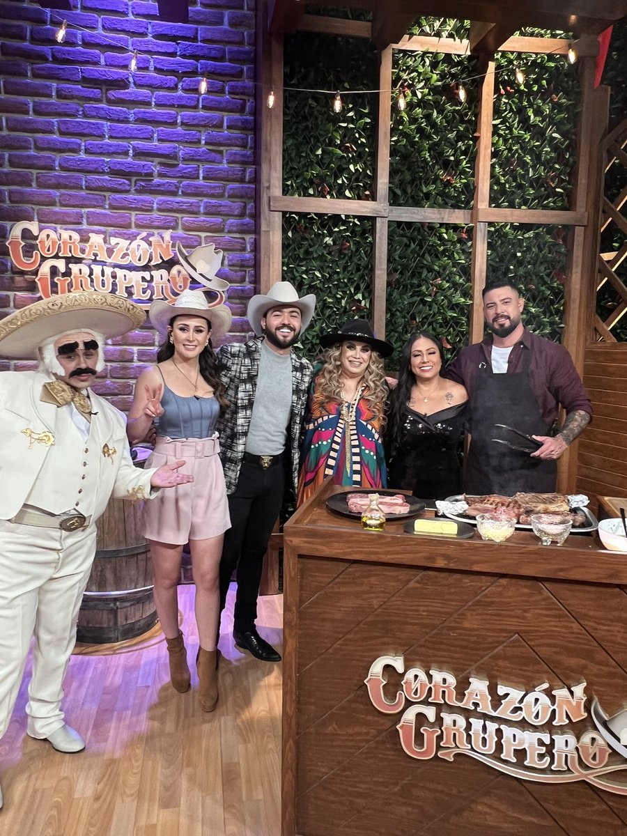 Están viendo <a href="/_CorazonGrupero/">Corazón Grupero</a> por <a href="/amastv/">a más + 7.2</a> ? También lo puedes ver en <a href="/totalplaymx/">Totalplay</a> canal 110 <a href="/LuzMariaMusic/">LUZ MARÍA</a>