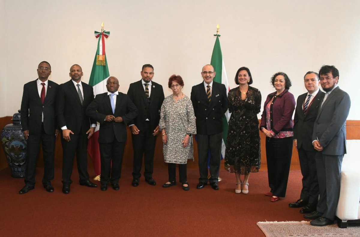 DIRCO_ZA's tweet photo. #SAMexicoRelations🇿🇦🇲🇽 | The 3rd Meeting of the Mechanism of Consultation. 

Deputy Minister @alvinbotes meeting with Ambassador Ms Carmen Moreno Toscano, Under Secretary of Foreign Affairs of Mexico. https://t.co/t02LSGB3VR