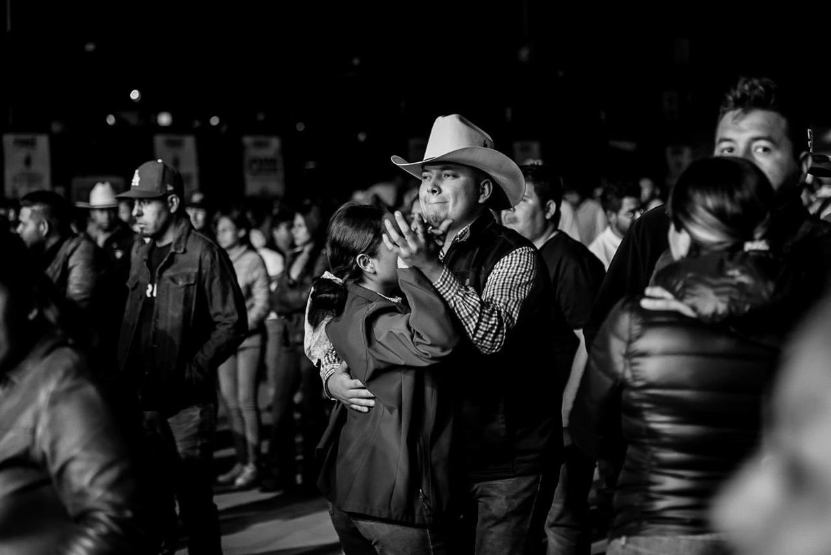 RGC_Mx's tweet image. Bien bailadores salieron mis ahijadxs y más aún con las canciones que se aventaron @LosHerederos_NL.

Vengan a bailar y pasar un gran rato con la familia en la #FENAPO2023. 
¡Aquí te queremos!