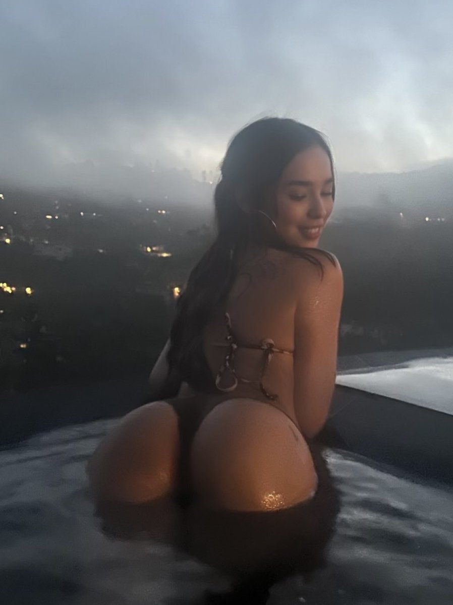 thedakotatyler's tweet photo. pretty view https://t.co/IDm7jvMNfh