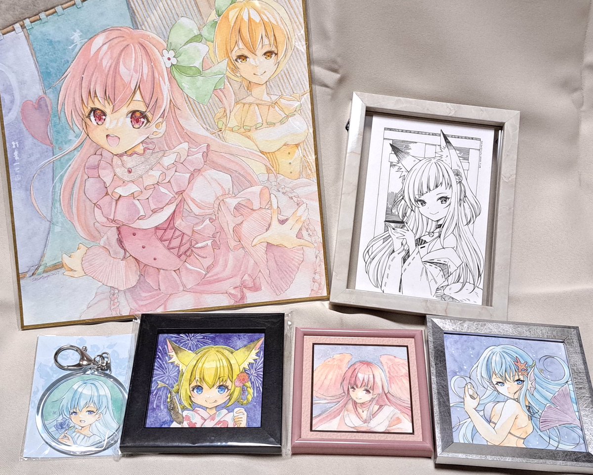 #ときめぐり展 #岐阜新文化展R 振り分け未定だけどできるだけたくさん見て欲しいのでお迎え可能な直筆作品みんな連れてく\(^o^)/
あ、ドローイングだけお迎え可否まだ悩み中💦
あと非売確定の原画も販売中のラバーキーホルダーと一緒に並べたい😌