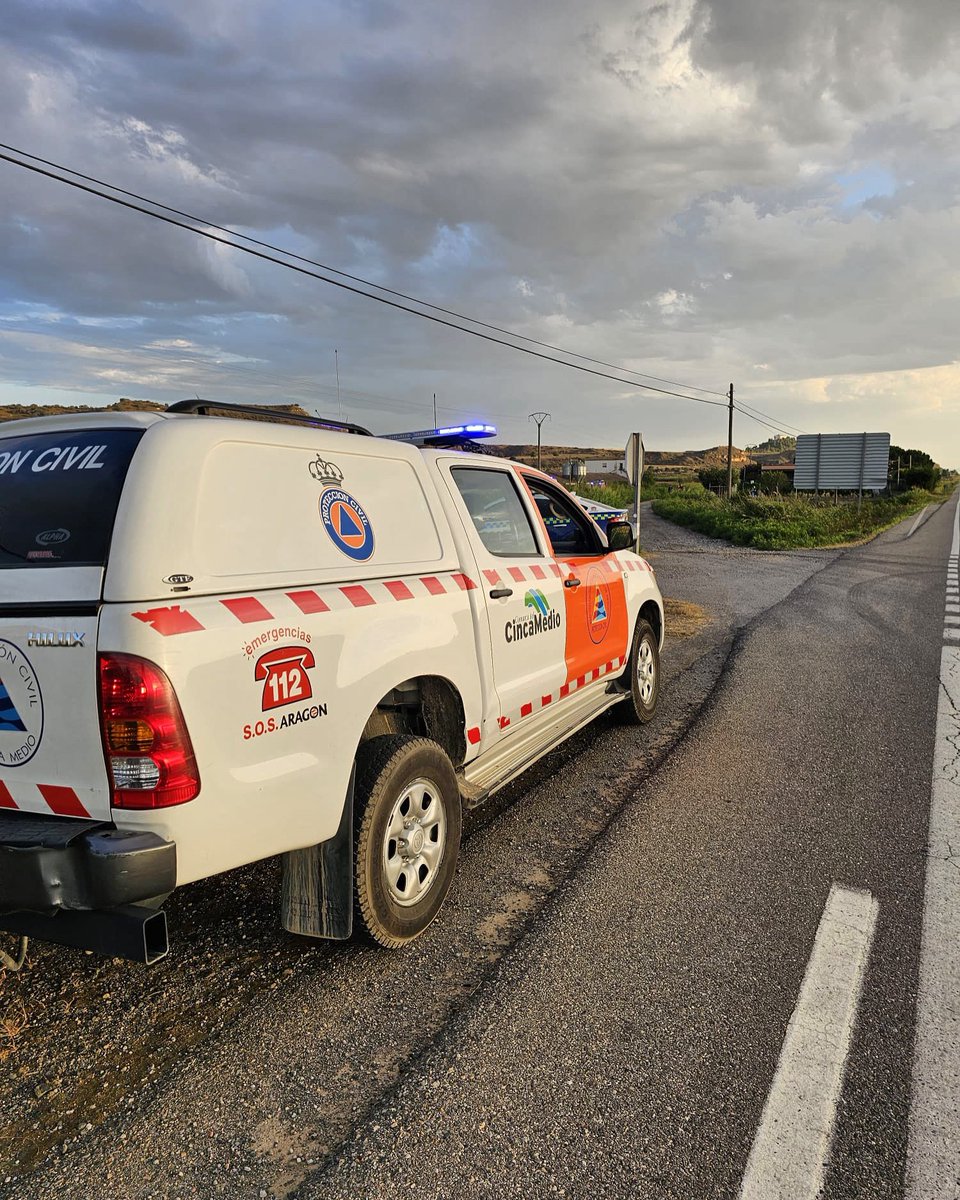 13/08: Acrivados por 112 Aragón, acudimos a incendio en granja de animales situada en la A-1234. Allí se colabora con Policía Local, SPEIS Huesca y Forestales.

#monzon #cincamedio #emergenciasaragon #proteccioncivil #proteccioncivilcincamedio